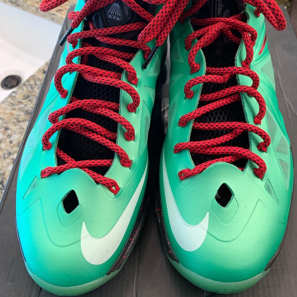 LBJ 10 (JADE)